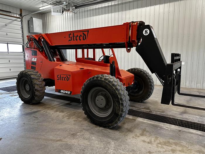 Used JLG SkyTrak 8042