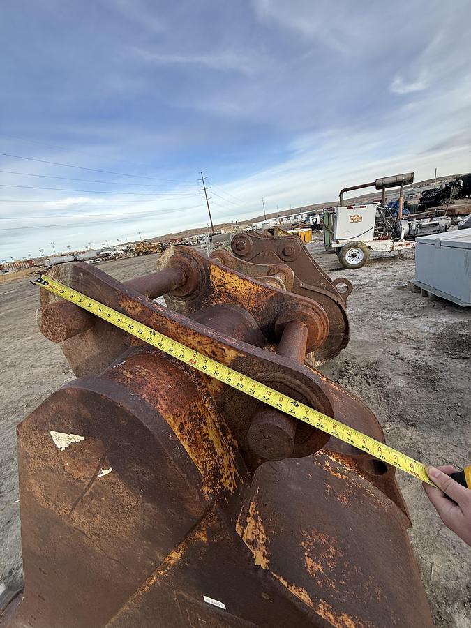 Used CAT 36 inch Excavator Bucket