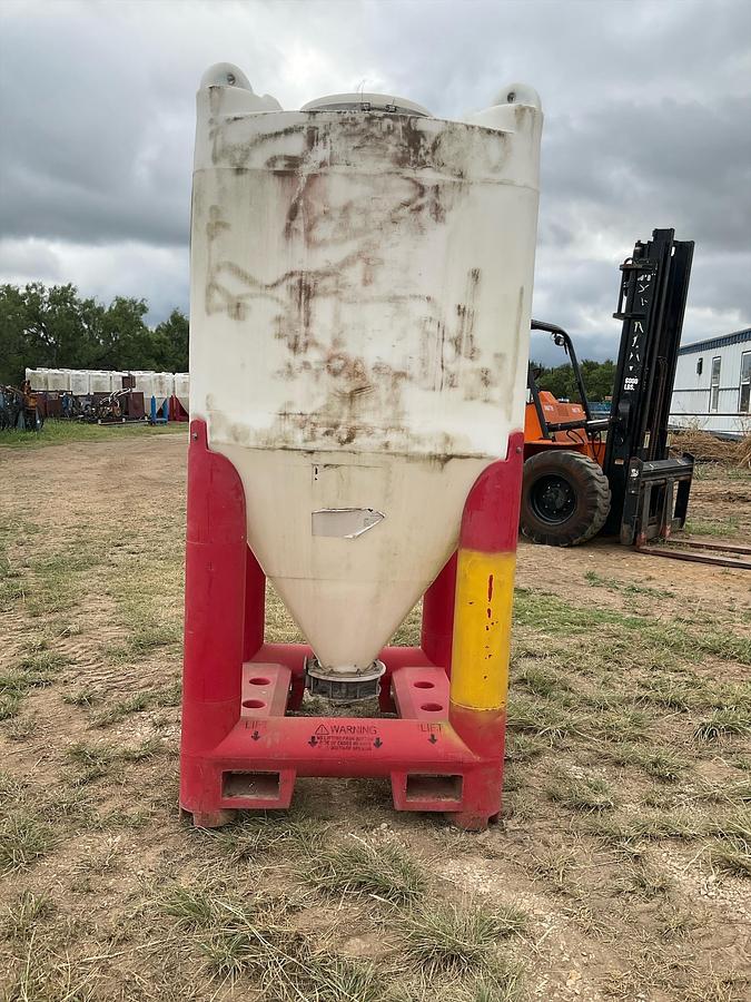 Used Snyder Flow Master Hopper