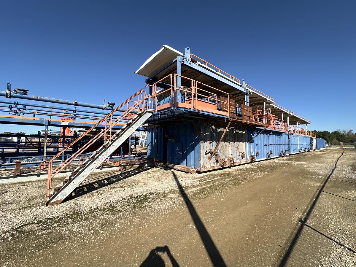 Refurbished NOV IDEAL RIG 1500 HP WALKING DRILL RIG