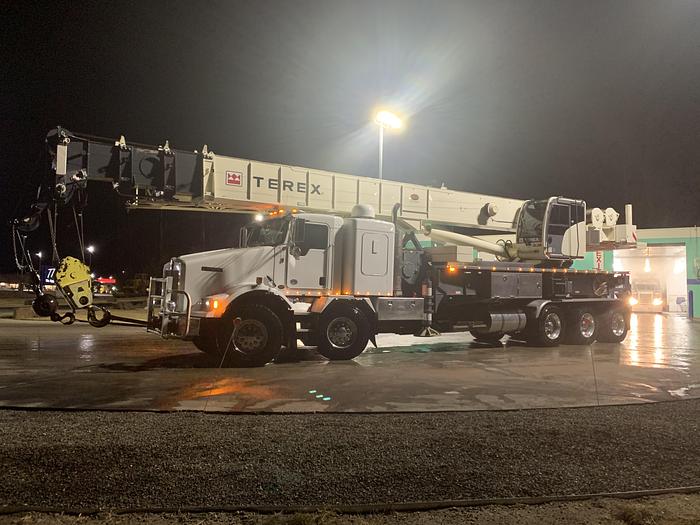 Used 2015 Terex Crossover 8000 on Kenworth T800
