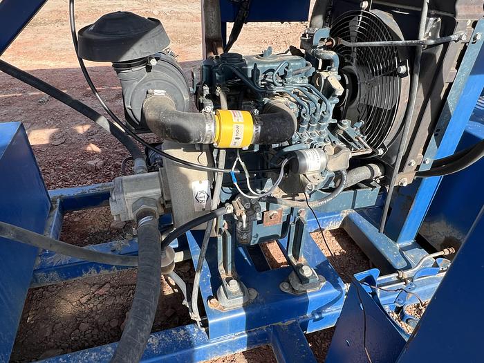 Used Key/Hydra-Walk Catwalk