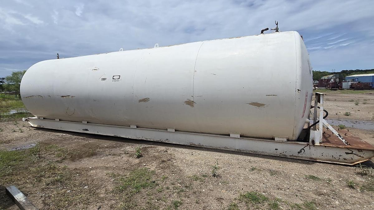Used 12,000 Gallon Skidded Fuel Tank