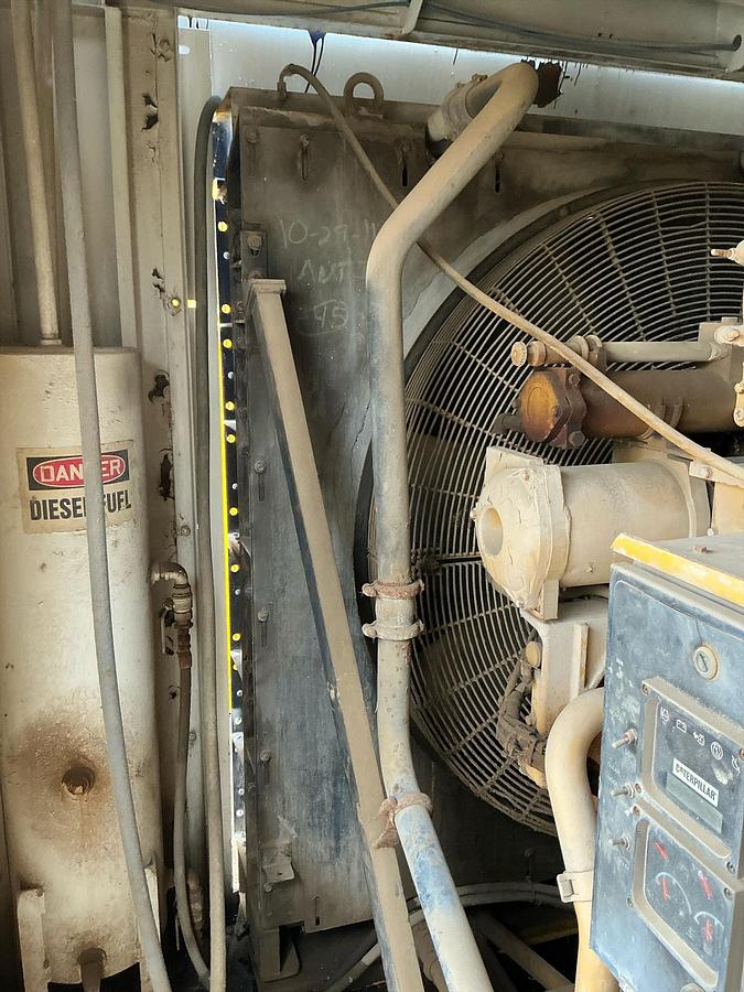 Used Welded Steel Enclosed Mud Pump Shed Skid 
