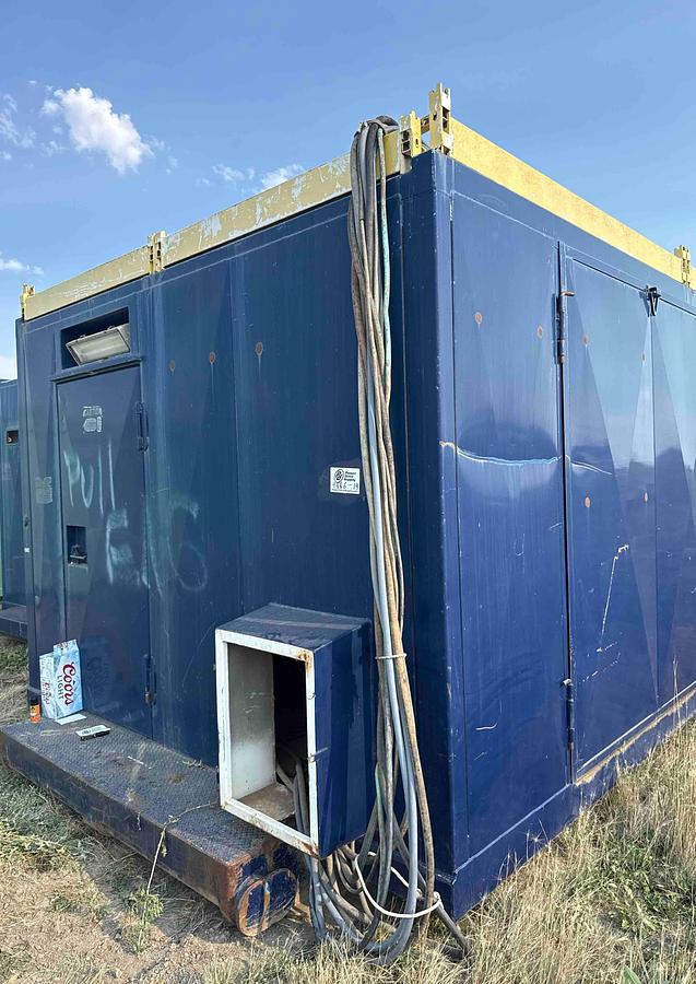 Used Tesco Top Drive House W/Detroit Diesel Series 60 500KW Diesel Generator Set