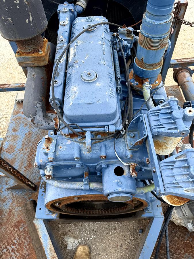Used Trailered Detroit Engine, Water Pump