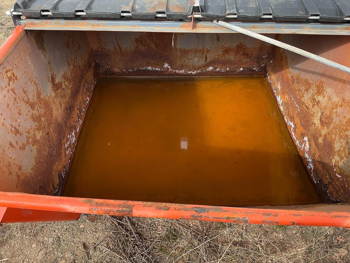 Used Ameri Kan Model 301 Dumpster