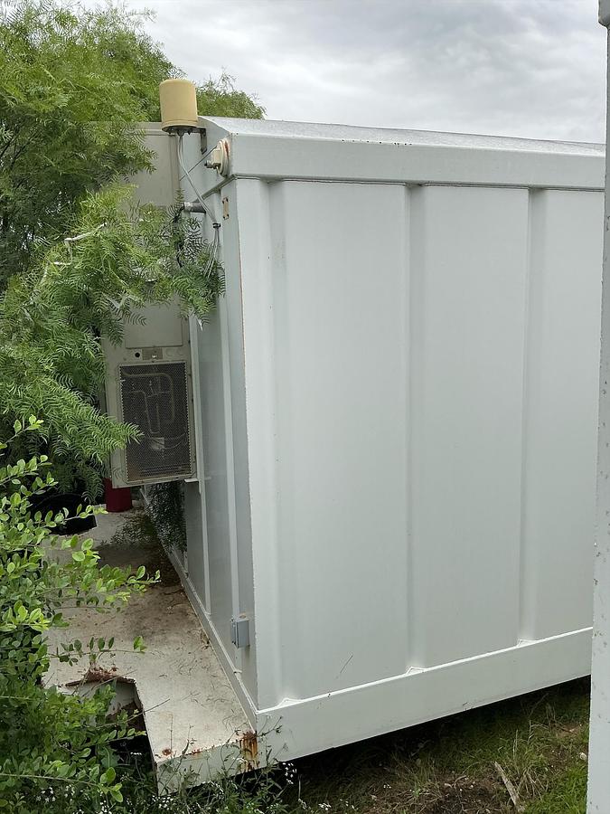Used 2011 Man Camp DBI