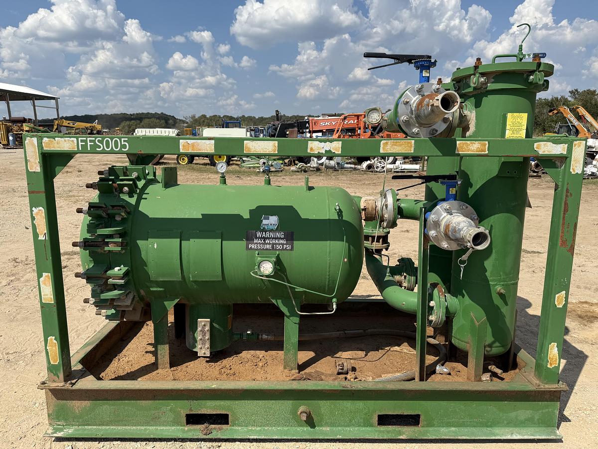 Used Facet HCS-738-236-FM Liquid Fuel Filter/Separator