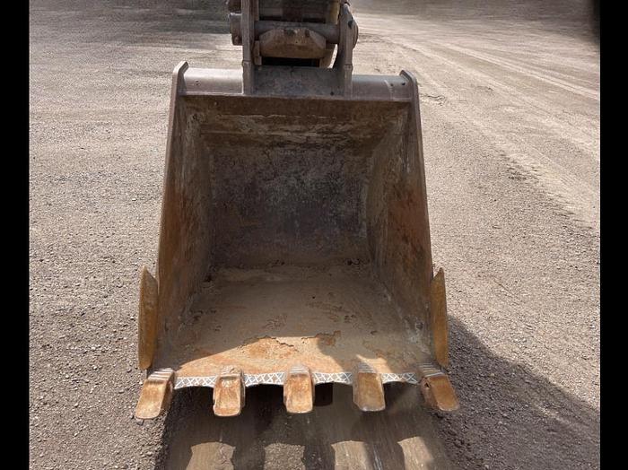 Used 2014 Volvo ECR305CL Tracked Excavator with Hydraulic Thumb