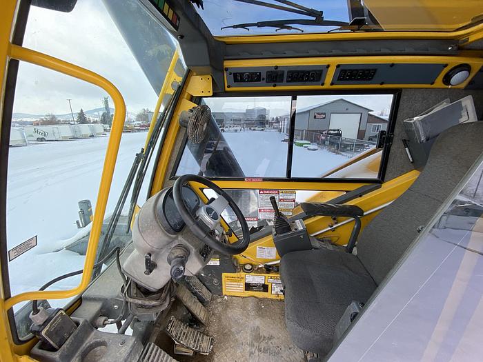 Used 2011 Grove RT890E Rough Terrain Crane