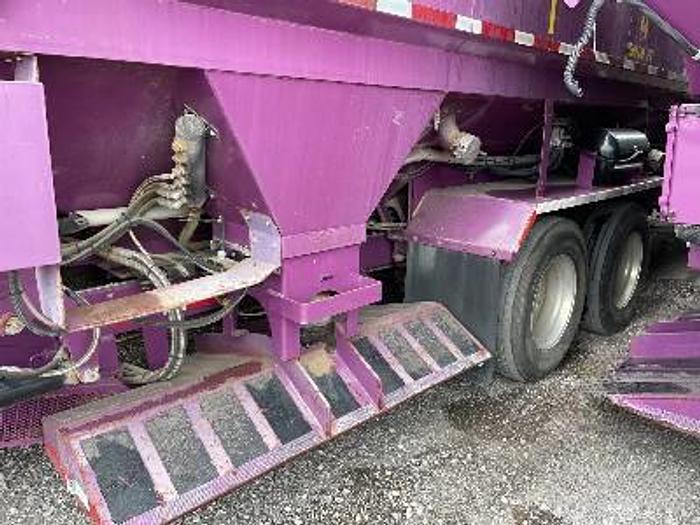 Used 2011 Convey  24 in x 45 ft Portable Transfer Trailer