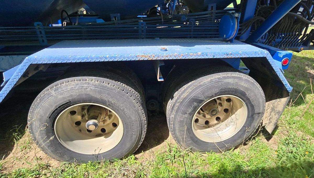 Used 2012 APPCO FS-40 T/A SAND HOG TRAILER