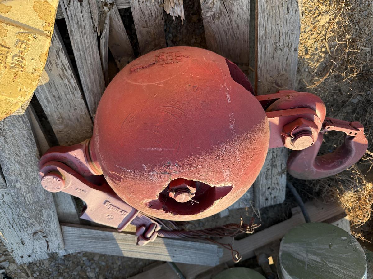 Used 12T Wrecking Ball w/Hook & McKissick Block with Hook