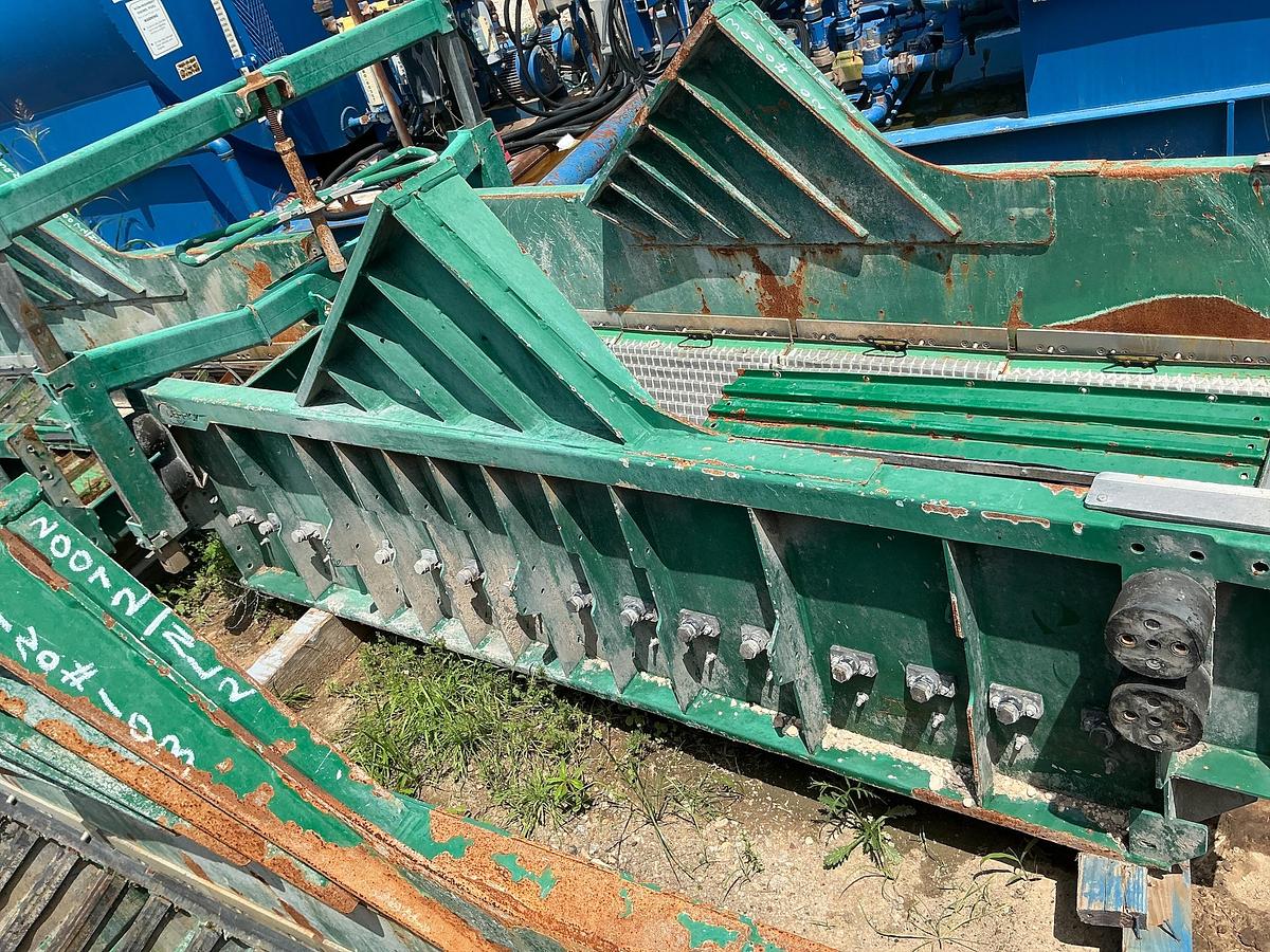 Used Derrick Shaker