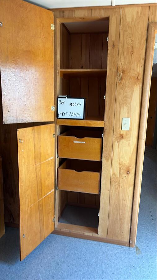 Used Crew House, Man Camp