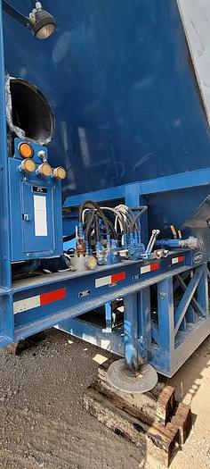 Used 2011 Appco Sand King FS-40 Portable Transfer Trailer