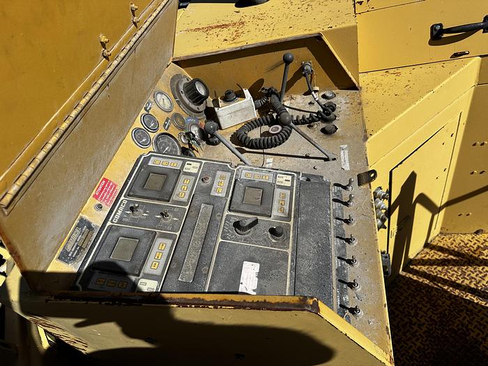 Used 1997 Gomaco GT-3600 Curb & Gutter Machine