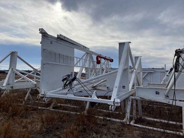 Used Pyramid 920,000 LB Cantilever Mast, Sub, Partial Rig