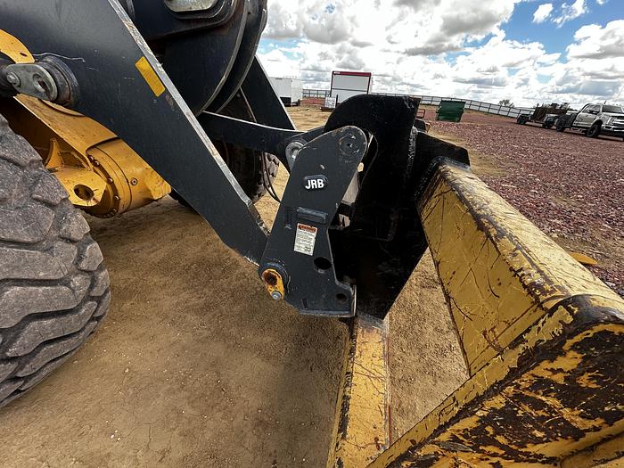 Used John Deere 624 K