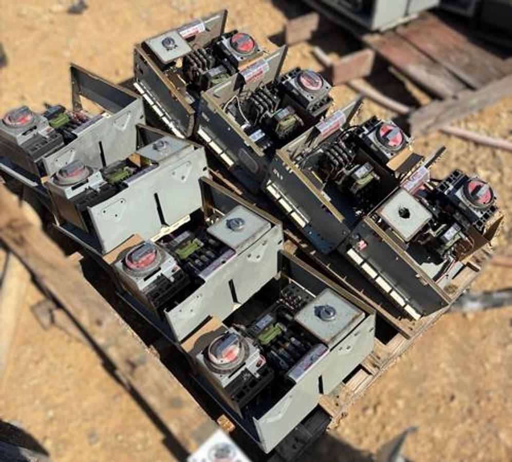 Used GE Control Panel 40 AMP, 460 Volt, Size 3, Type: FVNR