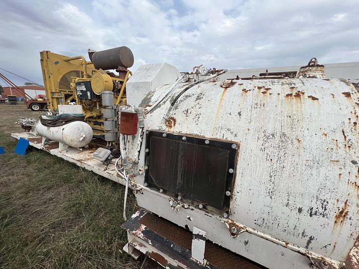 Used HHF F1000 mud pump with Cat 3508