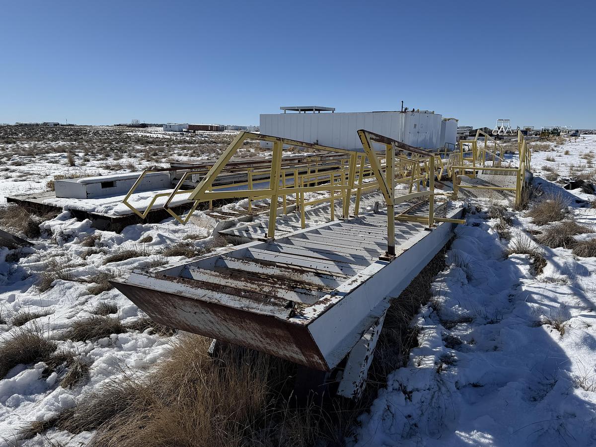 Used (6) Stairways Rig #323