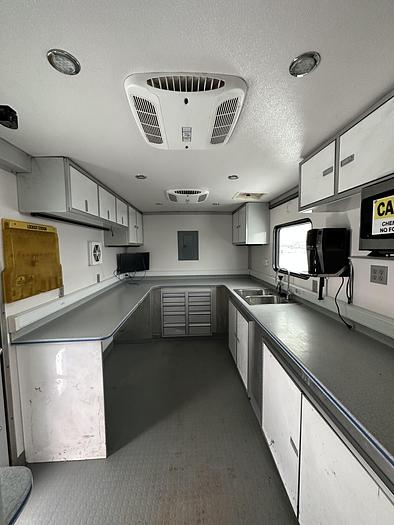 Used 2009 General Chassis Office/ Data Van