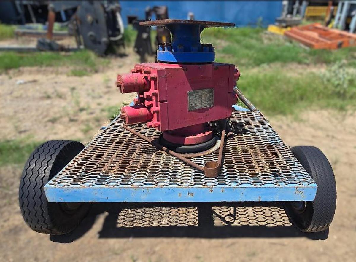 Used Manual Double Shutter BOP Trailered