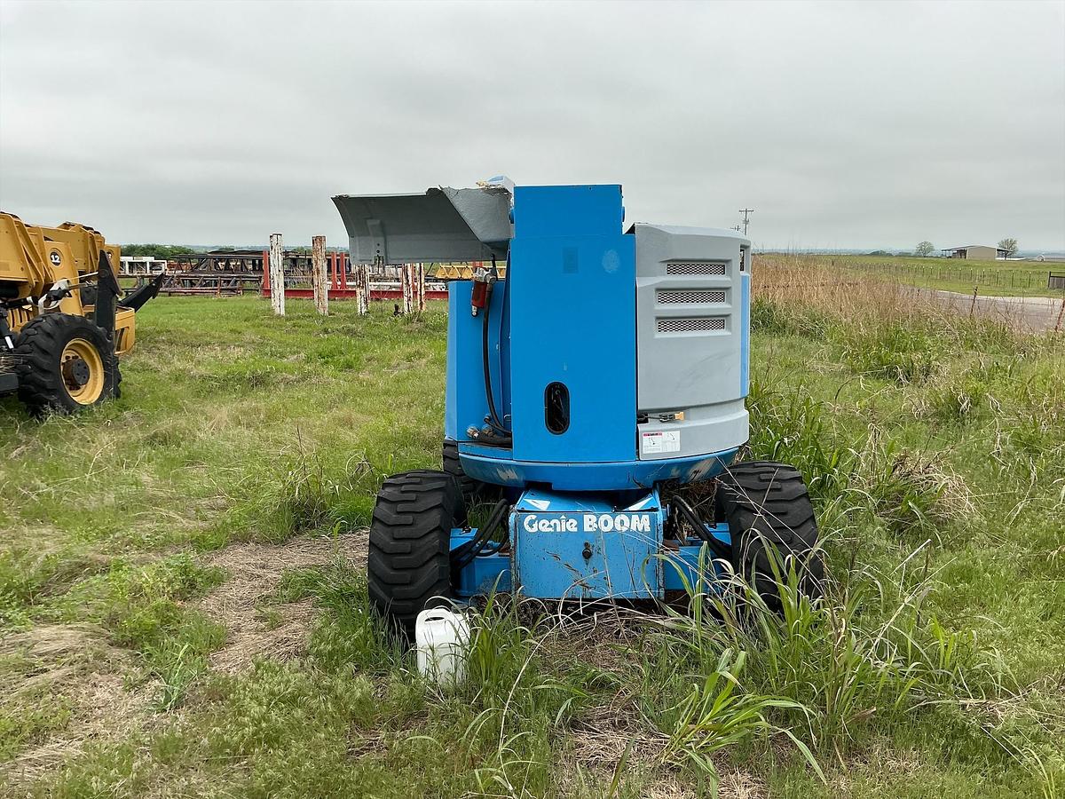 Used Genie Boom Man Lift 