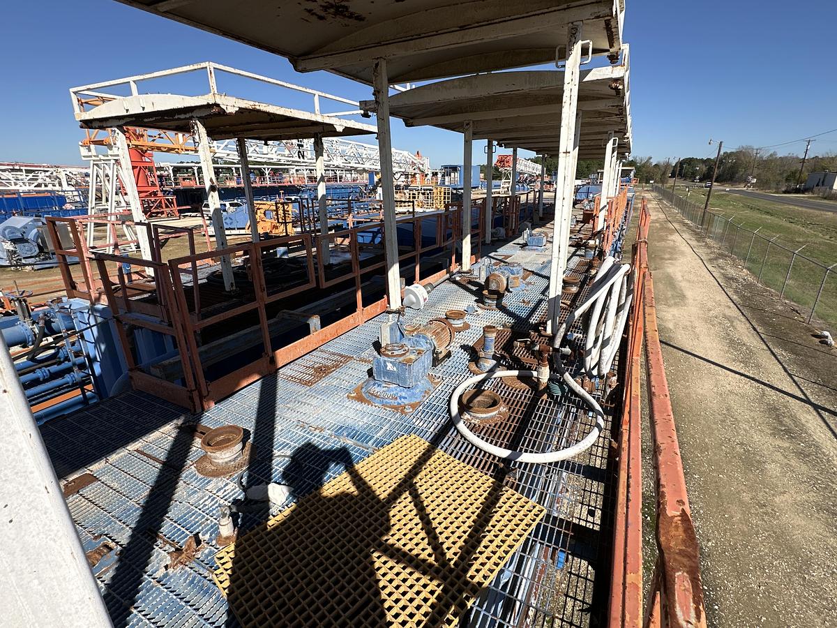 Used NOV IDEAL RIG 1500 HP WALKING DRILL RIG