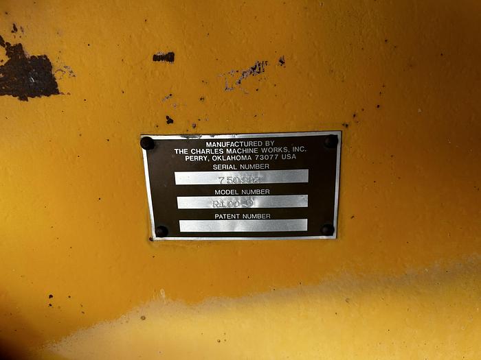 Used Ditch witch  R-100