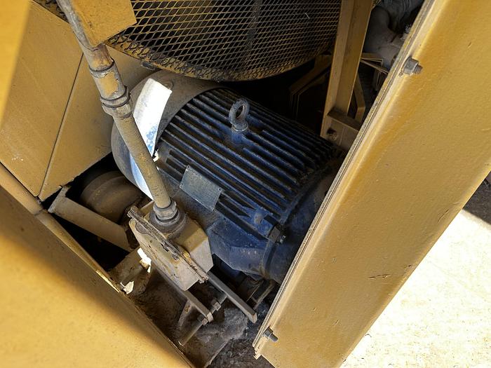 Used 2001 Cat 3508-B 800KW Generator