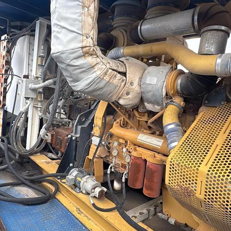 Used 2010 CATERPILLAR C18 Diesel Engine, FDS TOP DRIVE Hydraulic Power Unit