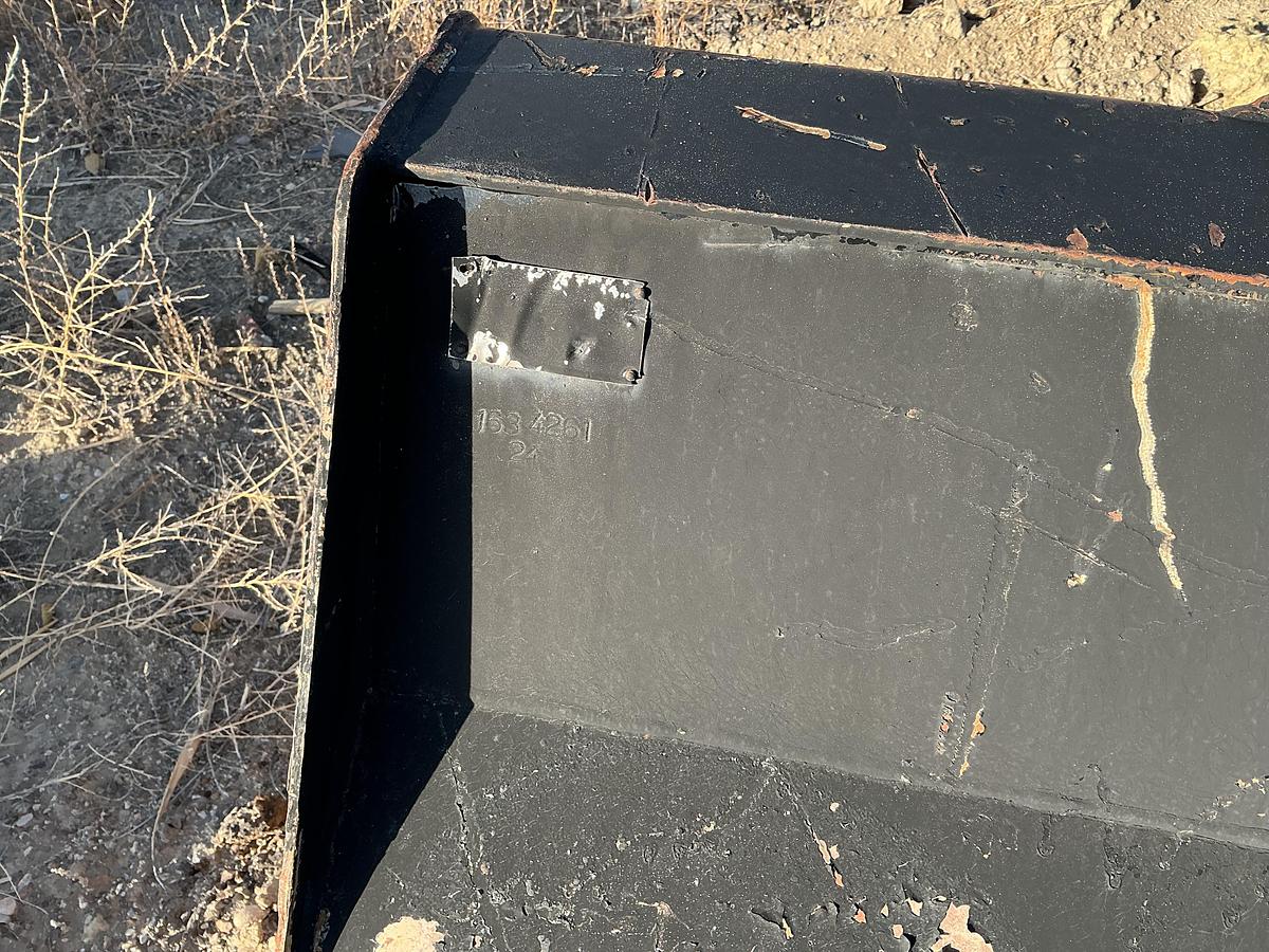 Used CAT Loader Bucket