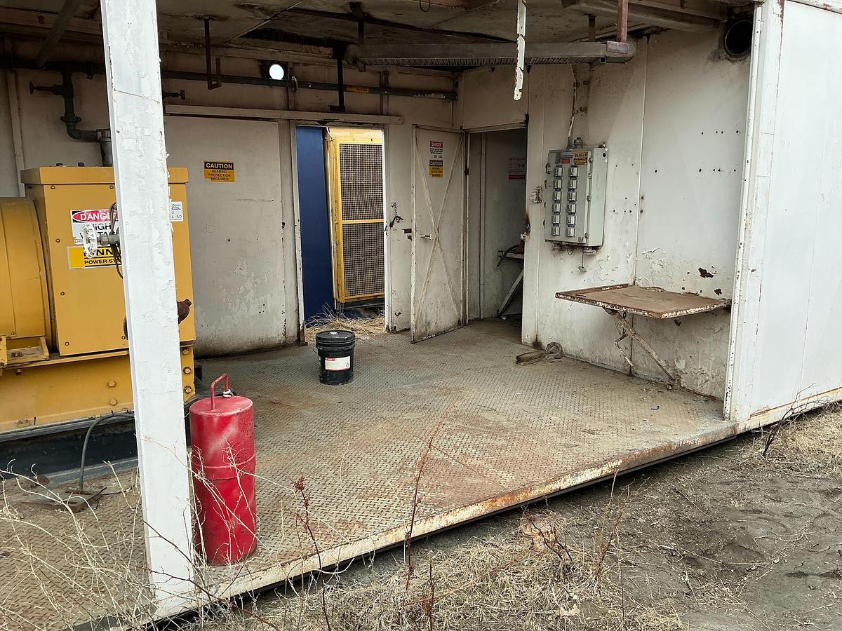 Used Cat Generator, Skid, (With Air Compressors)