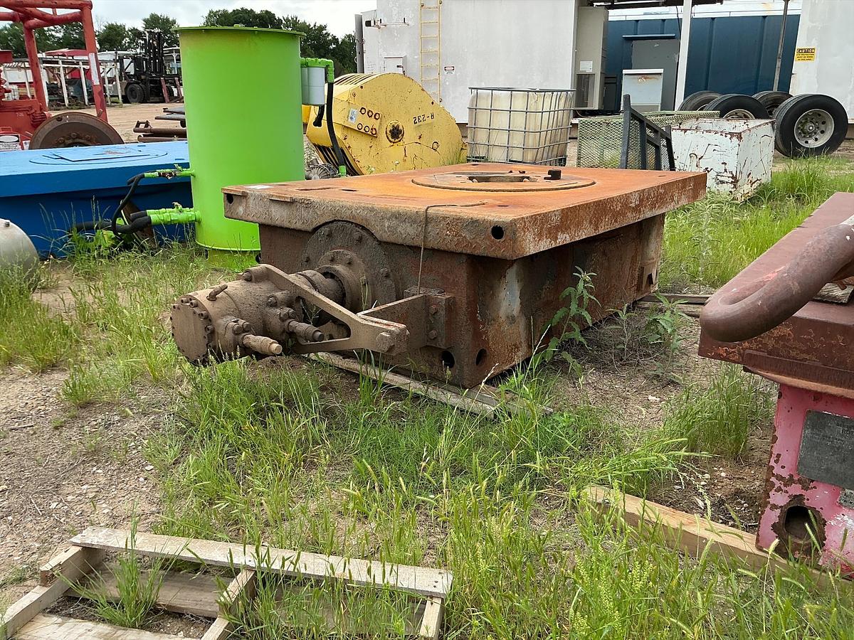 Used National C-275 Rotary Table