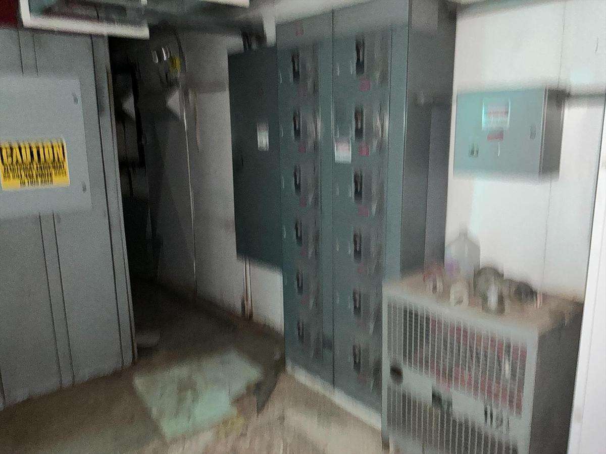 Used 2005 Cummins 500kw Diesel Generator 