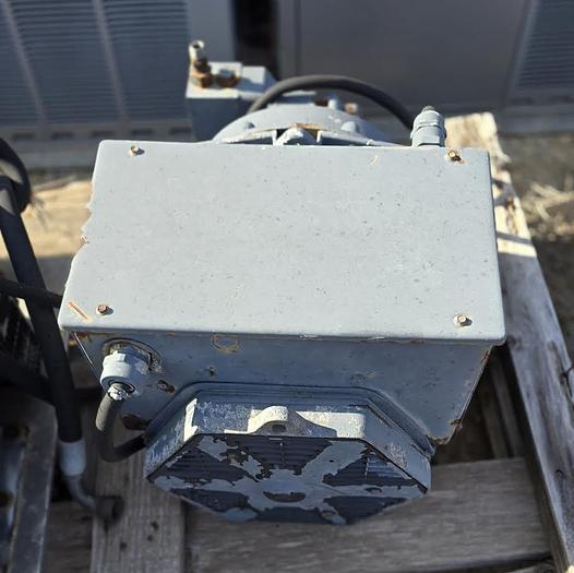 Used Single Phase Generator - 20 KW/ 60 HTZ