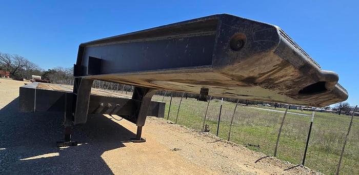 Used 2009 Nuttall Step Deck 4 Axel Trailer