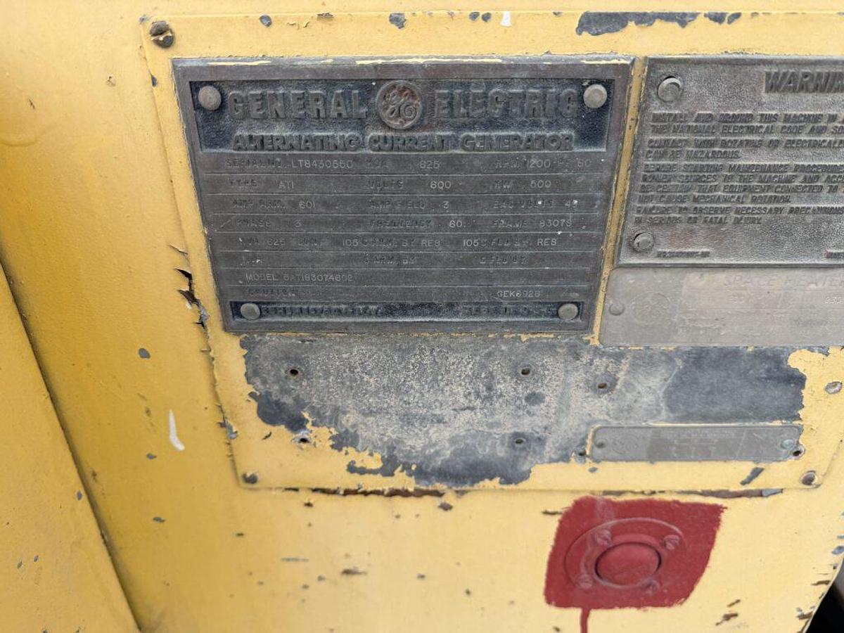 Used 1995 CAT D379 500 KW GENERATOR