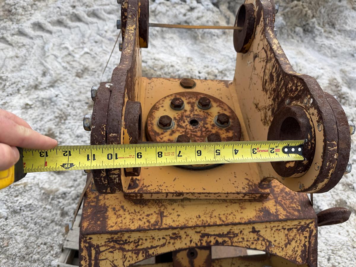 Used BTI 24in Plate Compactor Attachment