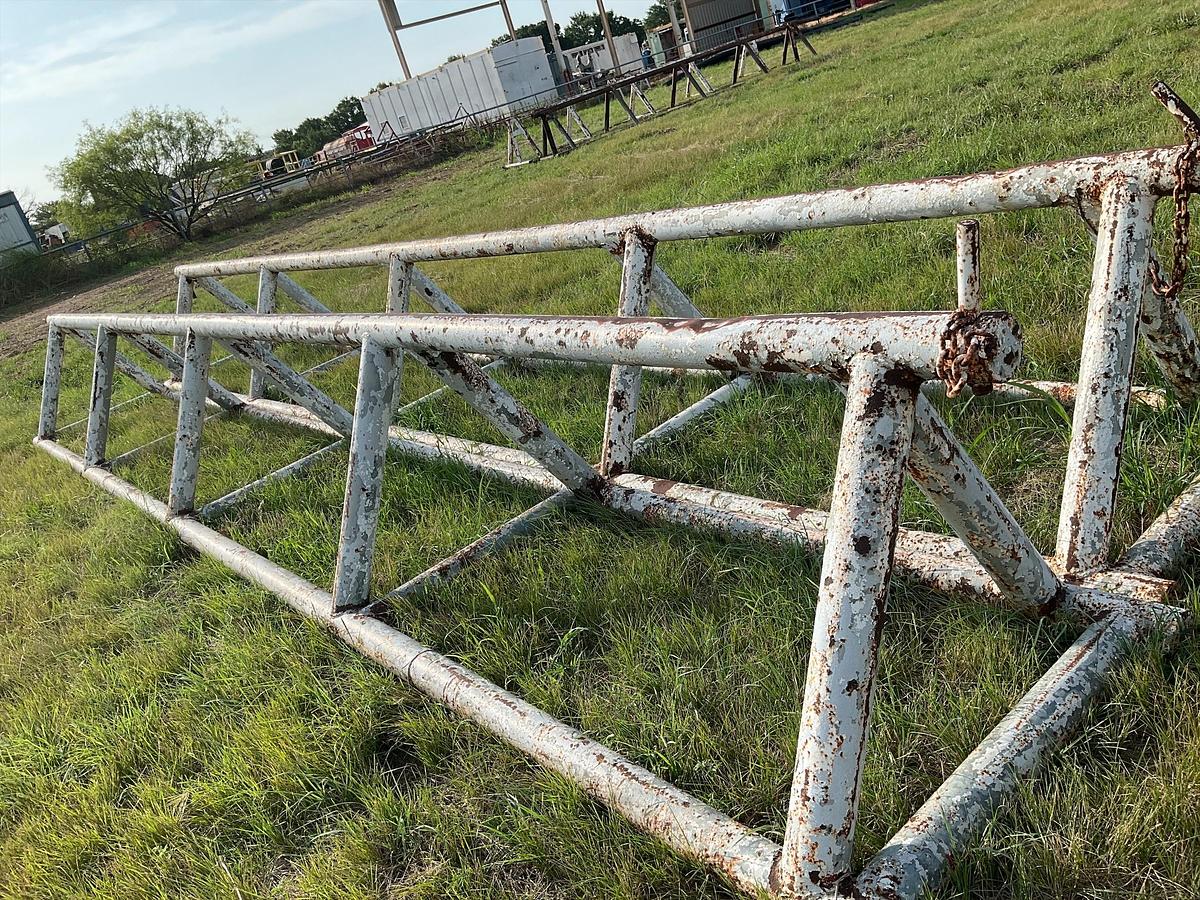 Used Pipe Racks – Set of 2