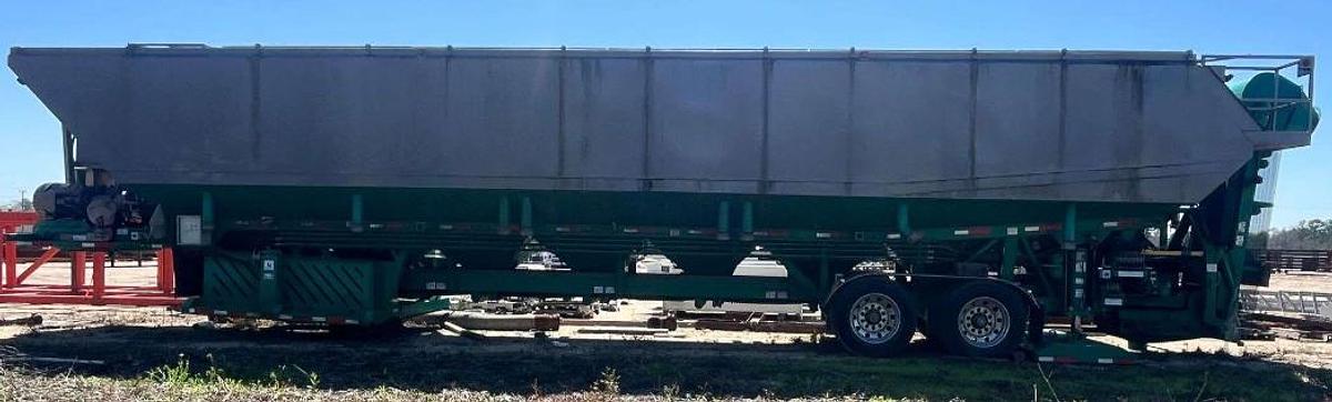 Used 2013 CHARLTON & HILL ESH-1701 T/A SAND HOGG TRAILER