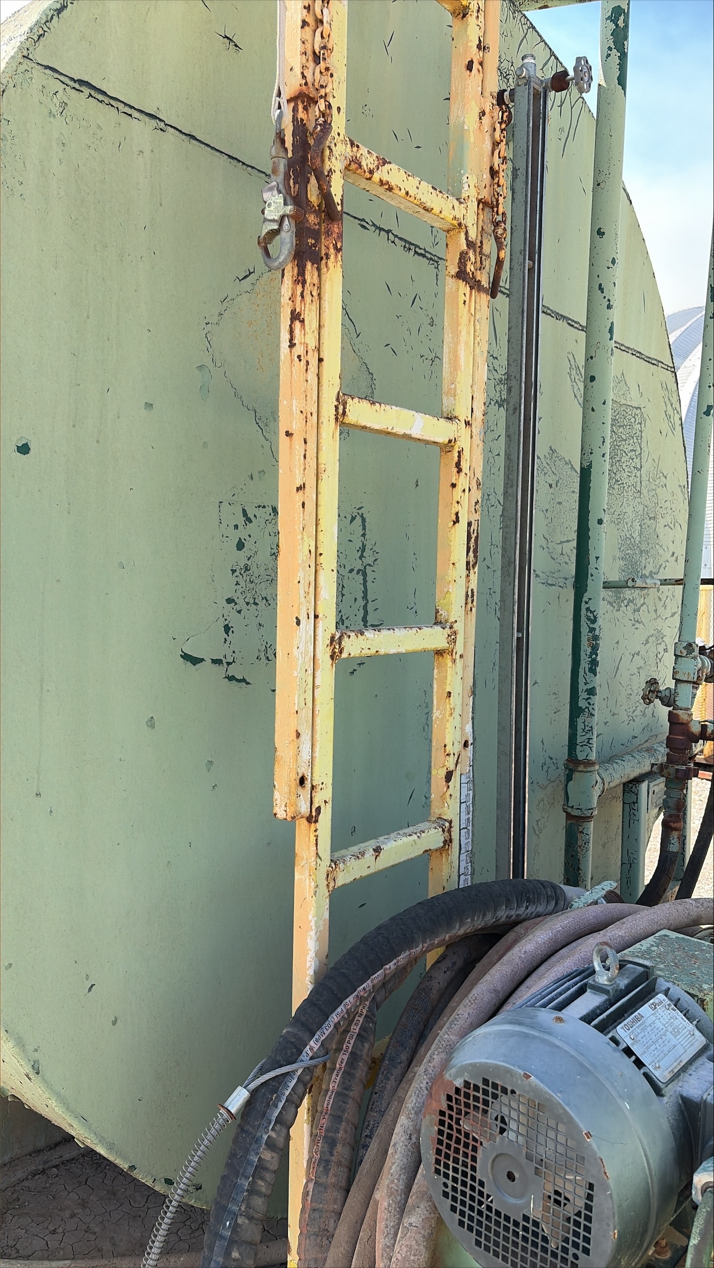 Used Welded Steel 10,000 Gallon Diesel Fuel Tank