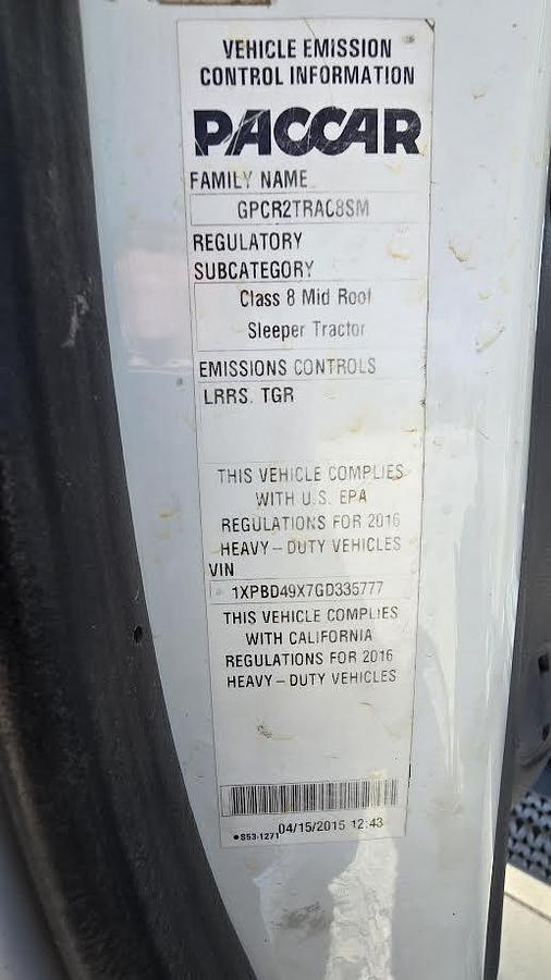 Used 2016 Peterbilt 579 Heavy Duty Truck with Conventional Sleeper Truck and Grill Guard