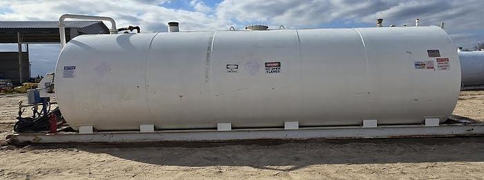 Used 12,000 Gallon Skidded Fuel Tank