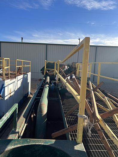 Used Mud Mixing Tank 200 BBL With Shaker