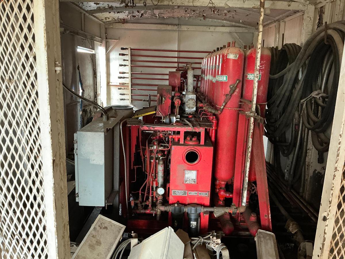 Used Koomey Parts House, Accumulator