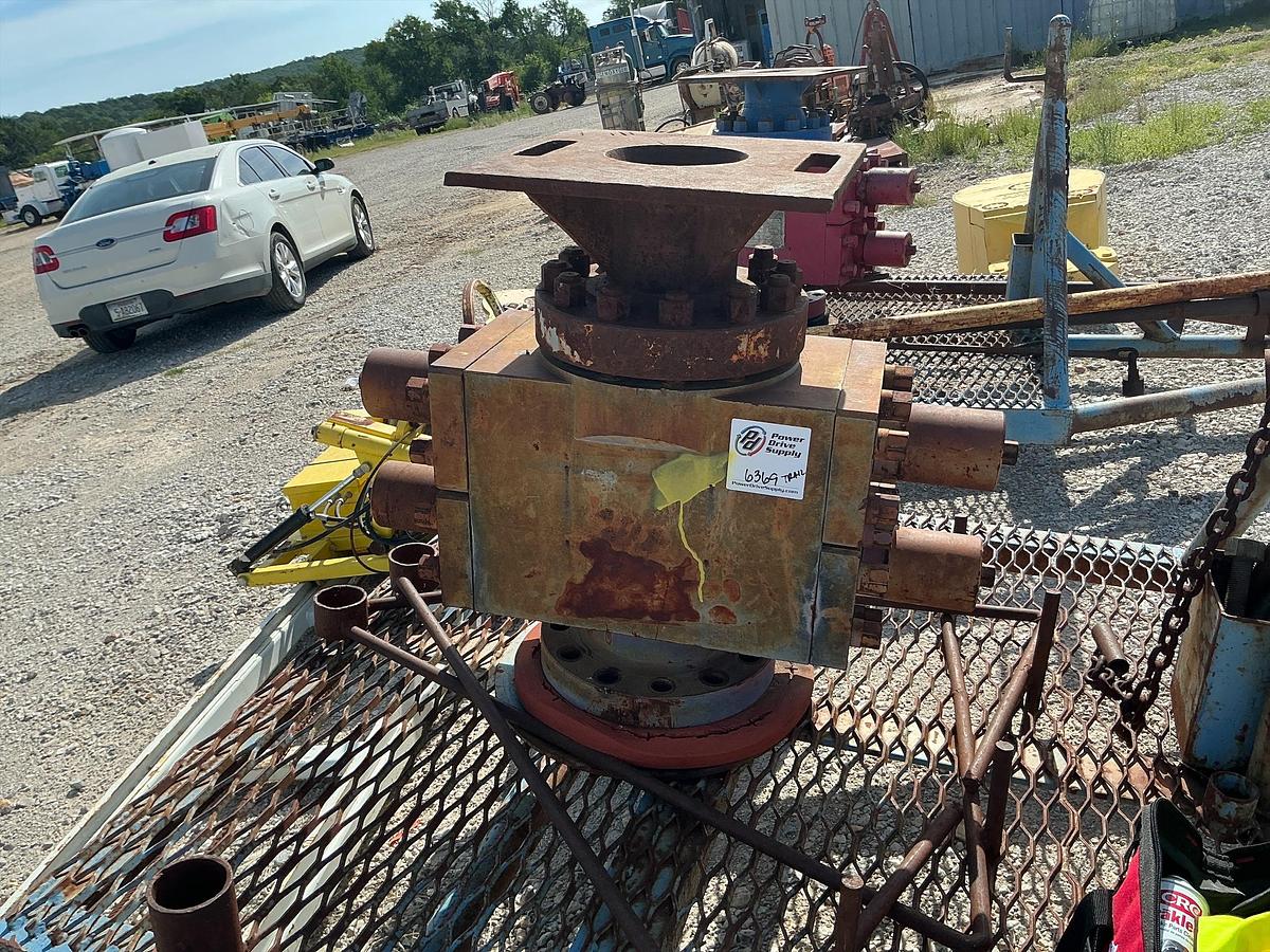 Used Manual Double Shutter BOP Trailered